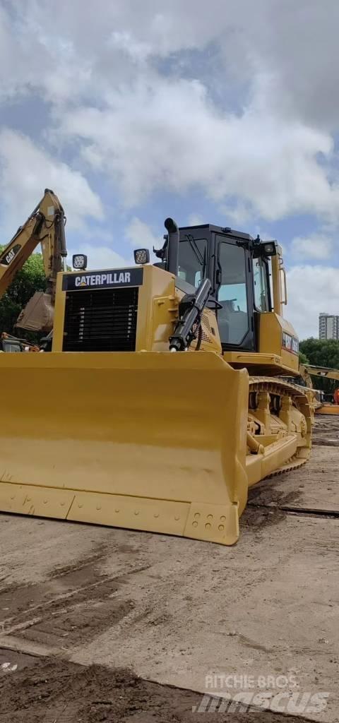 CAT D 6 G Верижни булдозери
