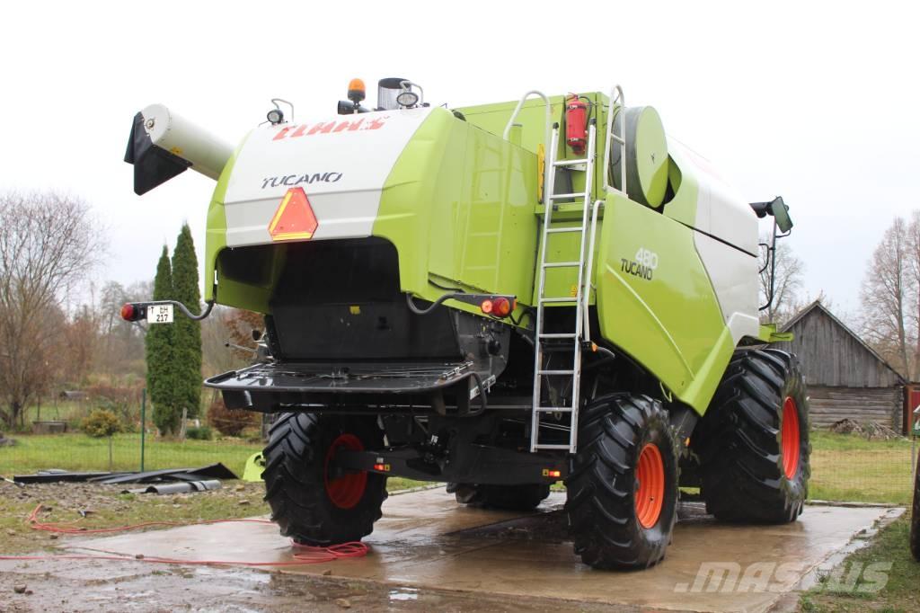 CLAAS Tucano 480 Комбайни