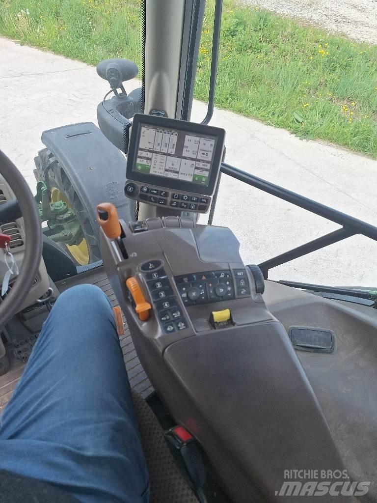 John Deere 6110R Трактори