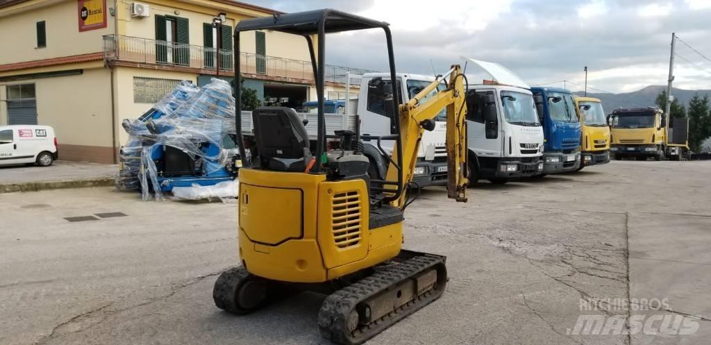 Komatsu PC14R-3HS Мини екскаватори < 7 т