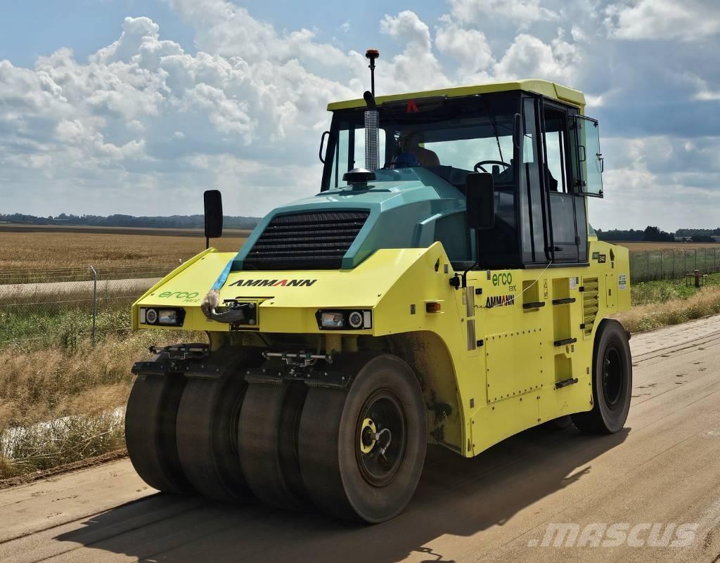 Ammann ART 240 Пневматични гумени  ролки
