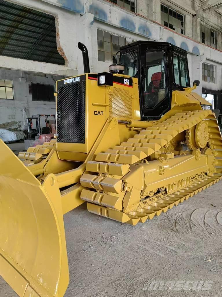 CAT D 6 R Грейдери
