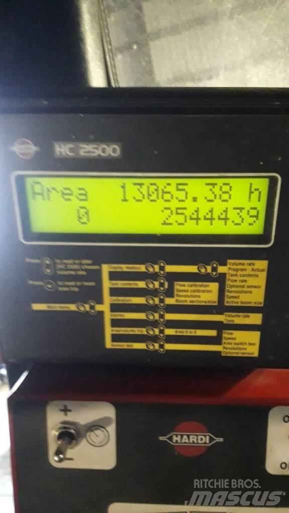 Hardi TR 2000 Прикачни пръскачки
