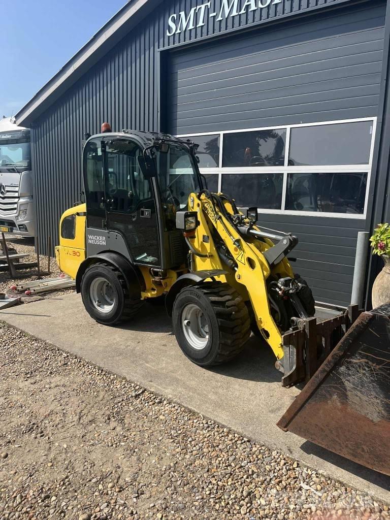Wacker Neuson WL 30 Мини товарачи