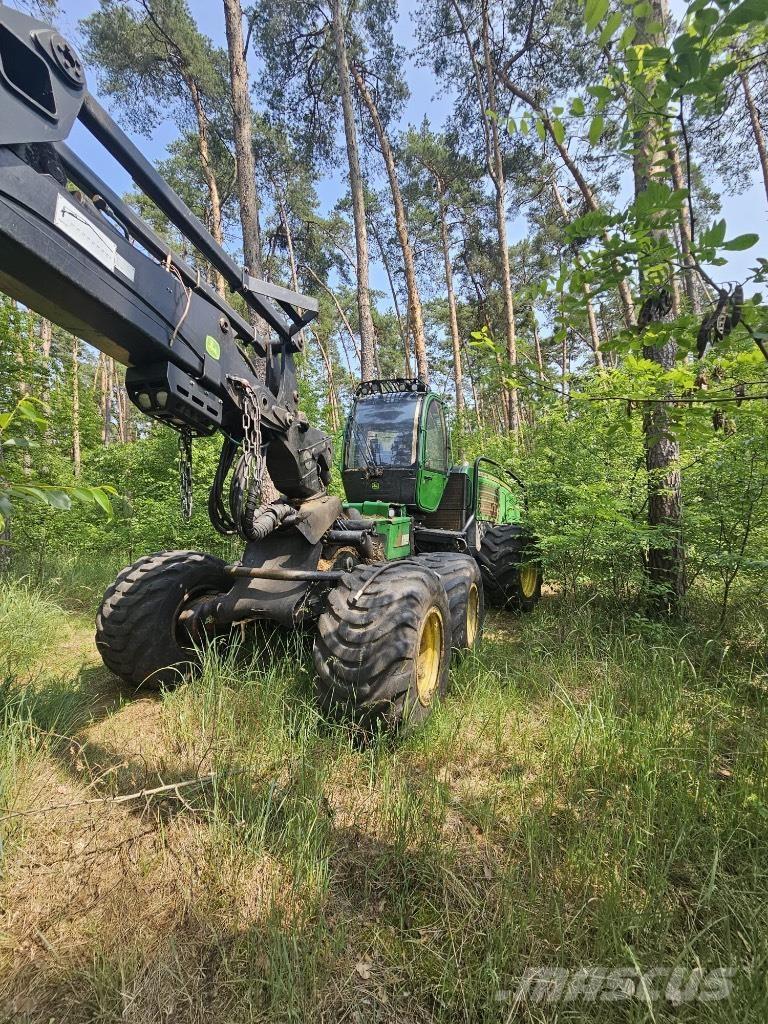 John Deere 1270 E Харвестери