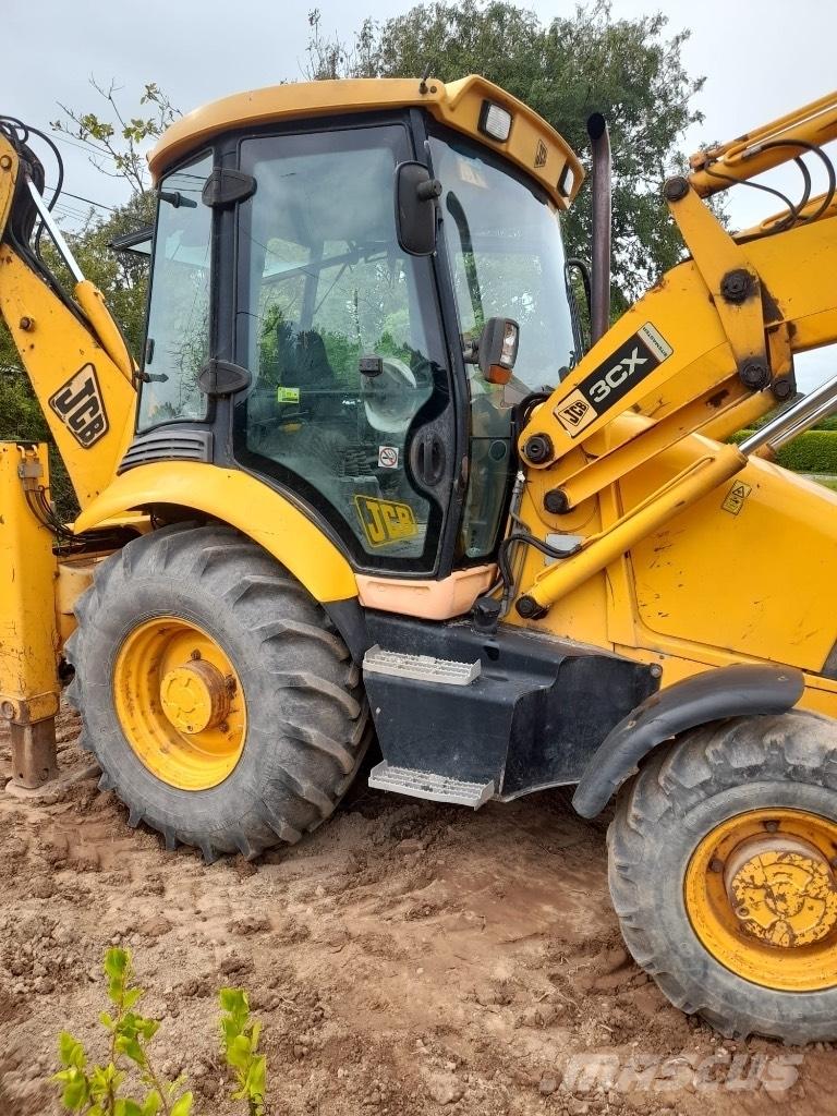 JCB 3 CX Товарач със заден ексватор