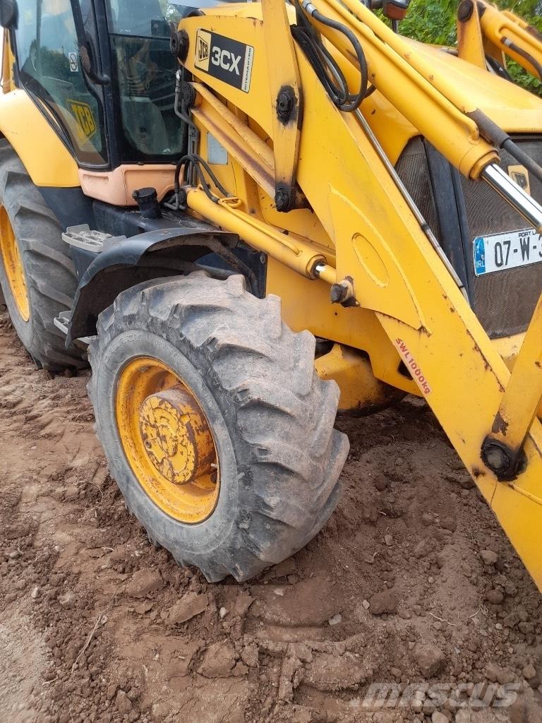 JCB 3 CX Товарач със заден ексватор