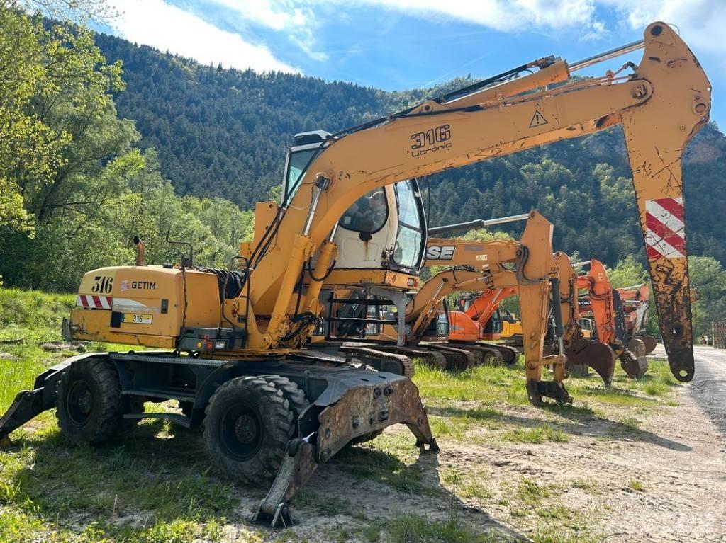 Liebherr A 316 Оператори на отпадъци/индустрия
