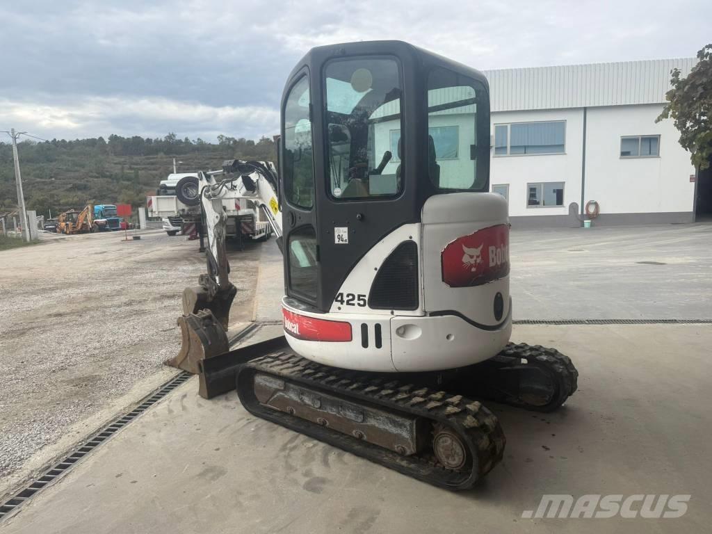 Bobcat 425 Мини екскаватори < 7 т