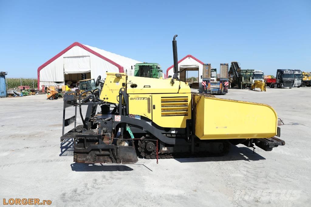 Bomag BF 222 C Машини за асфалт