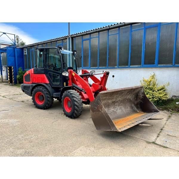 Kubota R082 Колесни товарачи