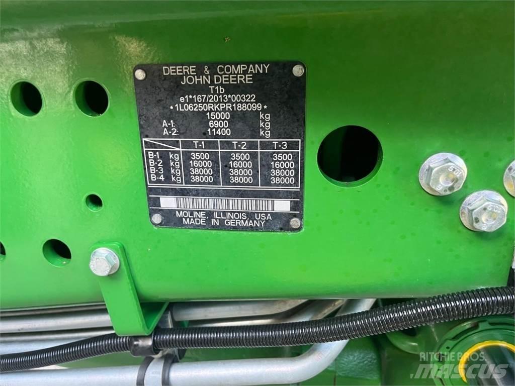 John Deere 6R250 Трактори