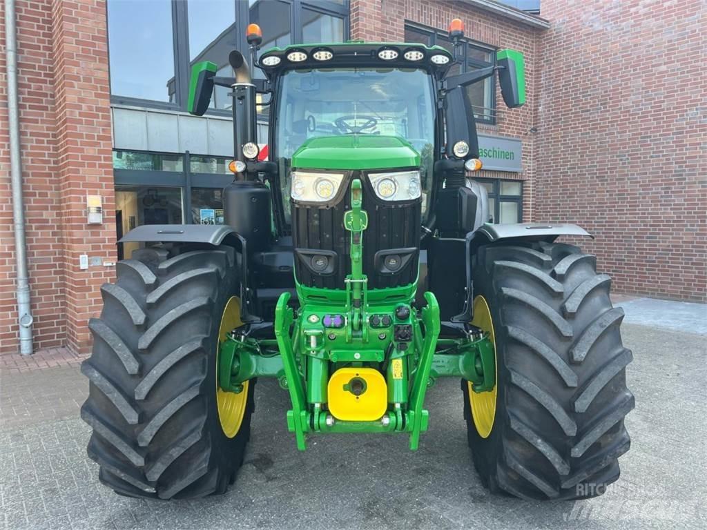 John Deere 6R250 Трактори