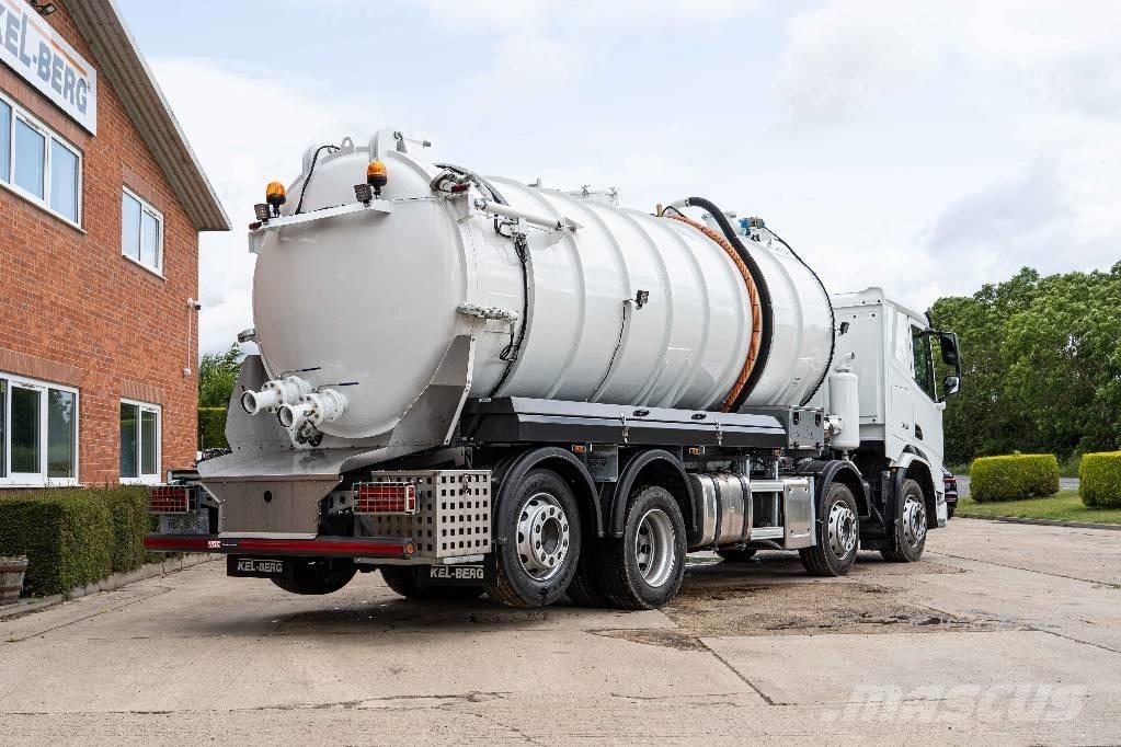 DAF XD 450 FAX 8x2 Цистерна
