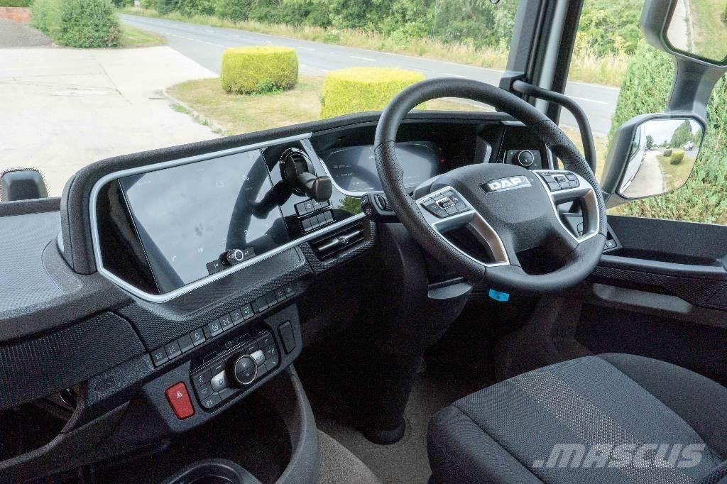 DAF XD 450 FAX 8x2 Цистерна