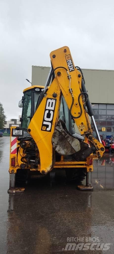 JCB 3 CX Товарач със заден ексватор