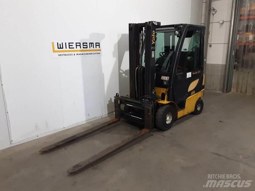 Yale GLP20SVX Камиони с АГУ