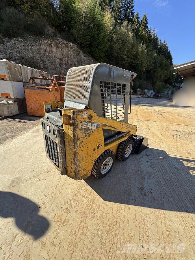 Gehl 1640 Скидери
