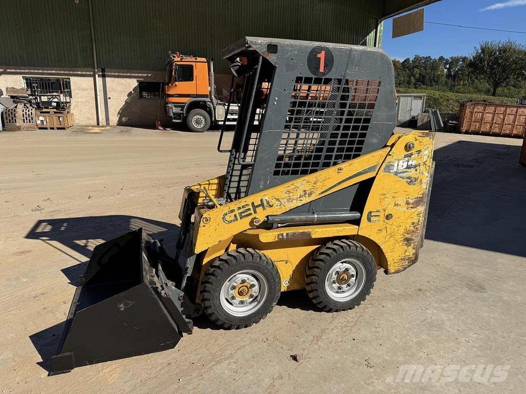 Gehl 1640 Скидери
