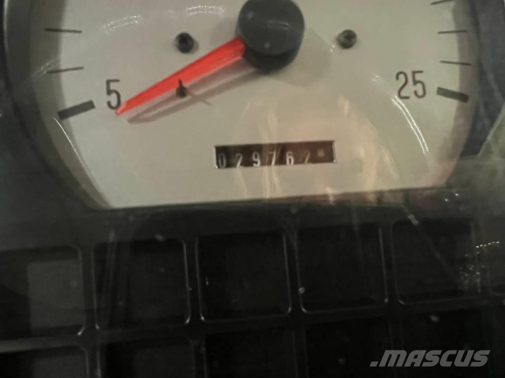 Massey Ferguson 5455 Трактори