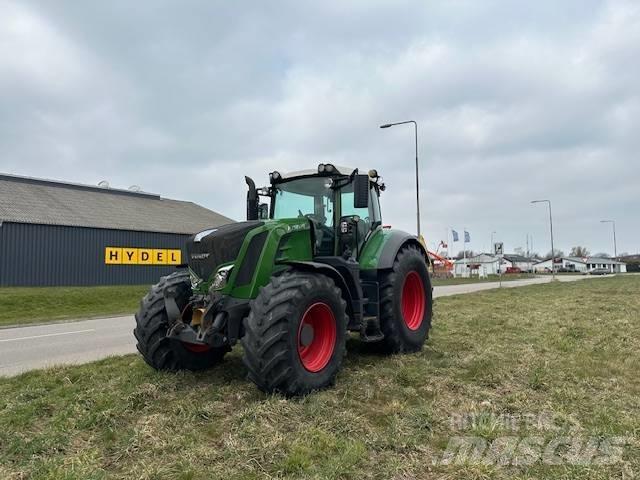 Fendt 828 Vario Трактори