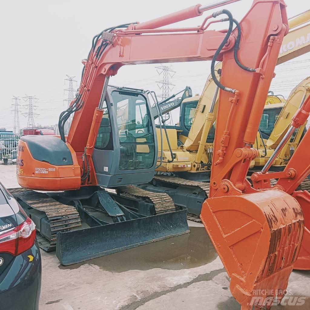 Hitachi ZX 75 US Средни екскаватори 7т - 12т