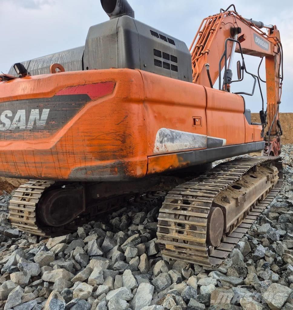 Doosan DX 300 LC-5 Верижен екскаватор