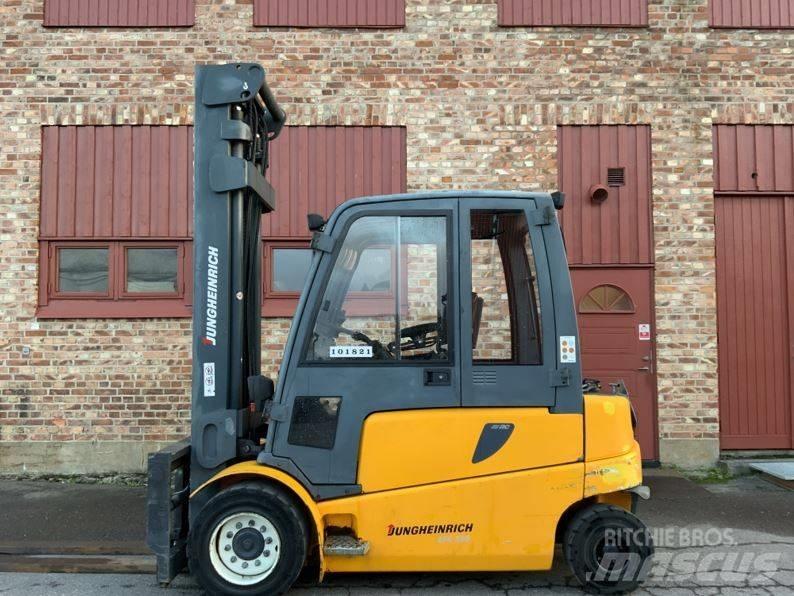 Jungheinrich EFG 550 Електрически вилични кари-повдигачи