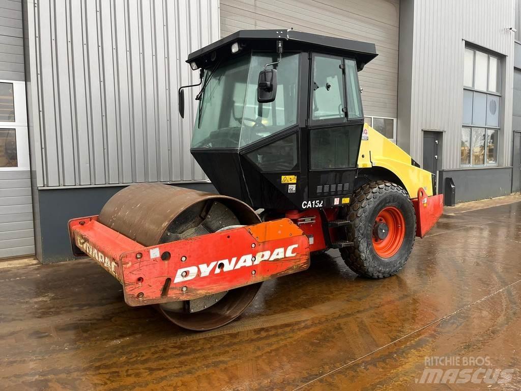 Dynapac CA152D Еднобарабанни ролки
