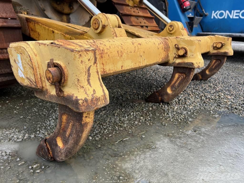 CAT D5N ripper Скарификатор