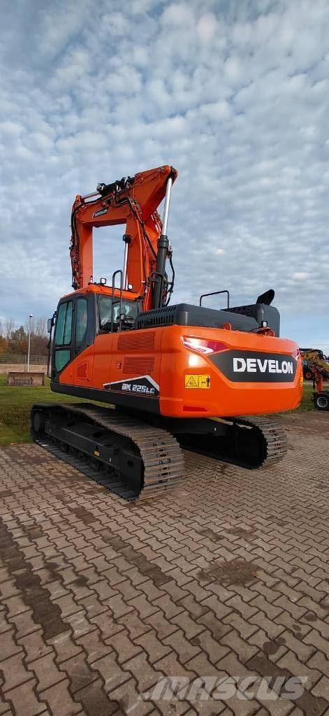 Doosan DX 225 LC-7 Верижен екскаватор