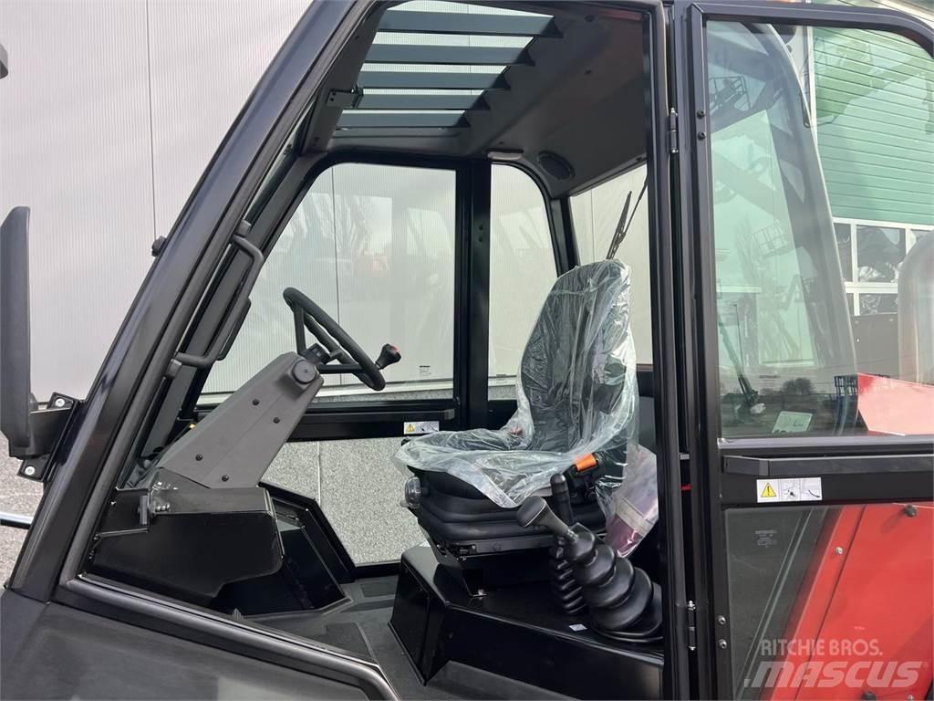 Manitou M50-4 Камиони за херавни местности