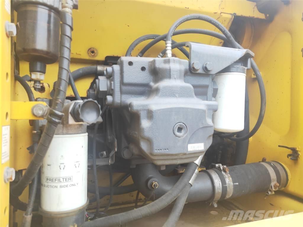 Komatsu PC210-8 Верижен екскаватор