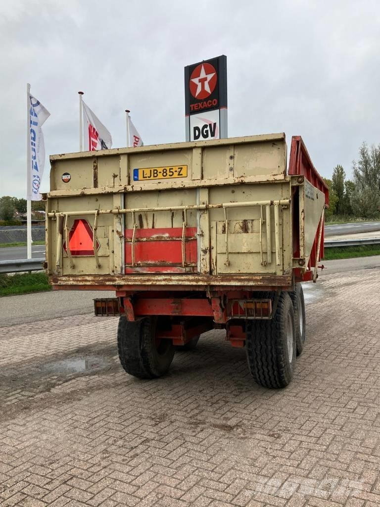 Beco super 1200 Ремаркета за зърно / силаж
