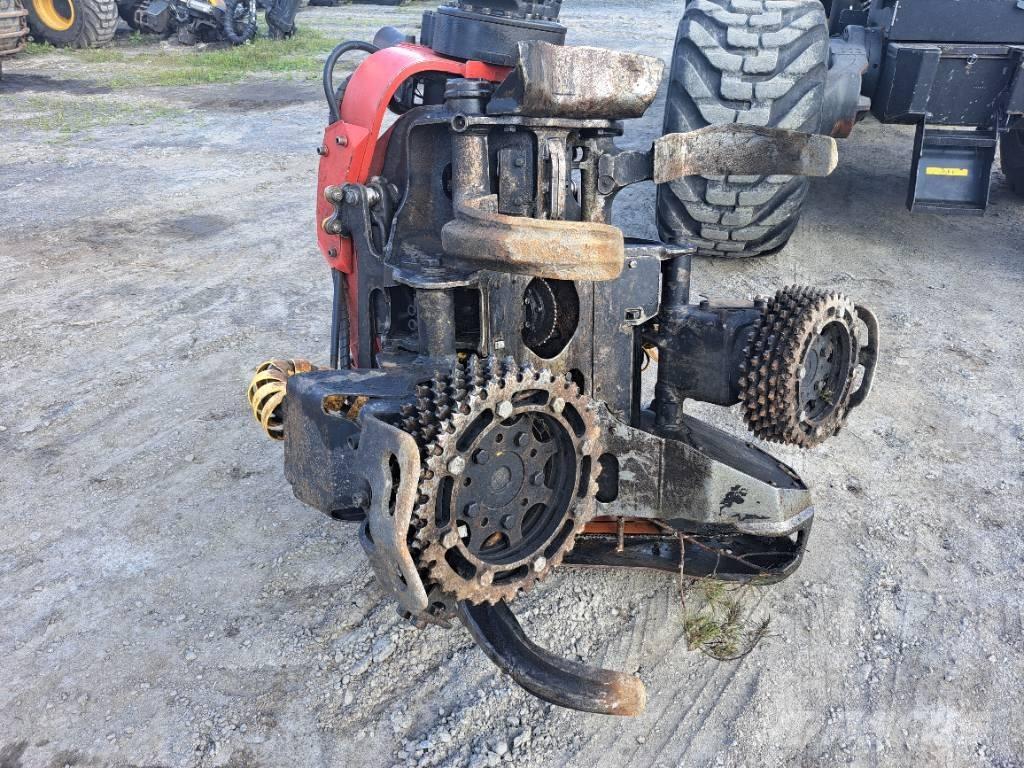 Komatsu 911 Харвестери
