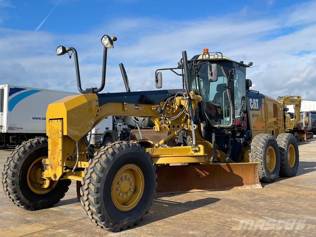 CAT 140M2 Грейдери