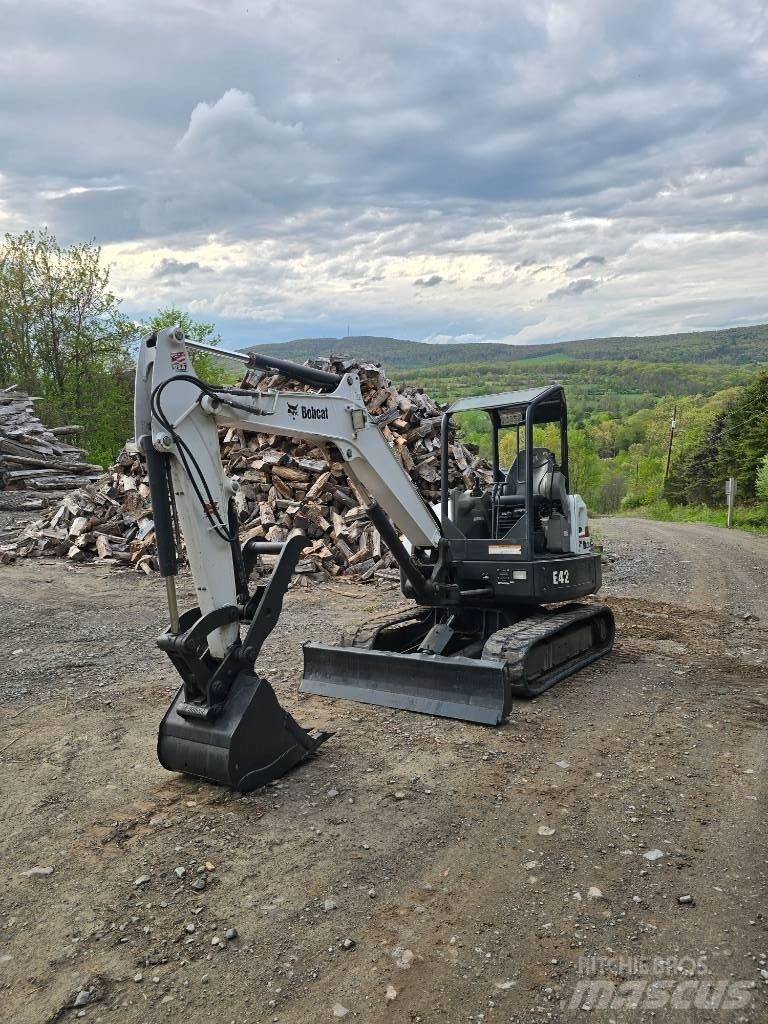 Bobcat E42 Мини екскаватори < 7 т