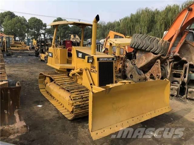 CAT D3C Верижни булдозери
