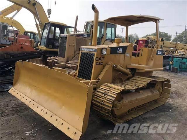 CAT D3C Верижни булдозери
