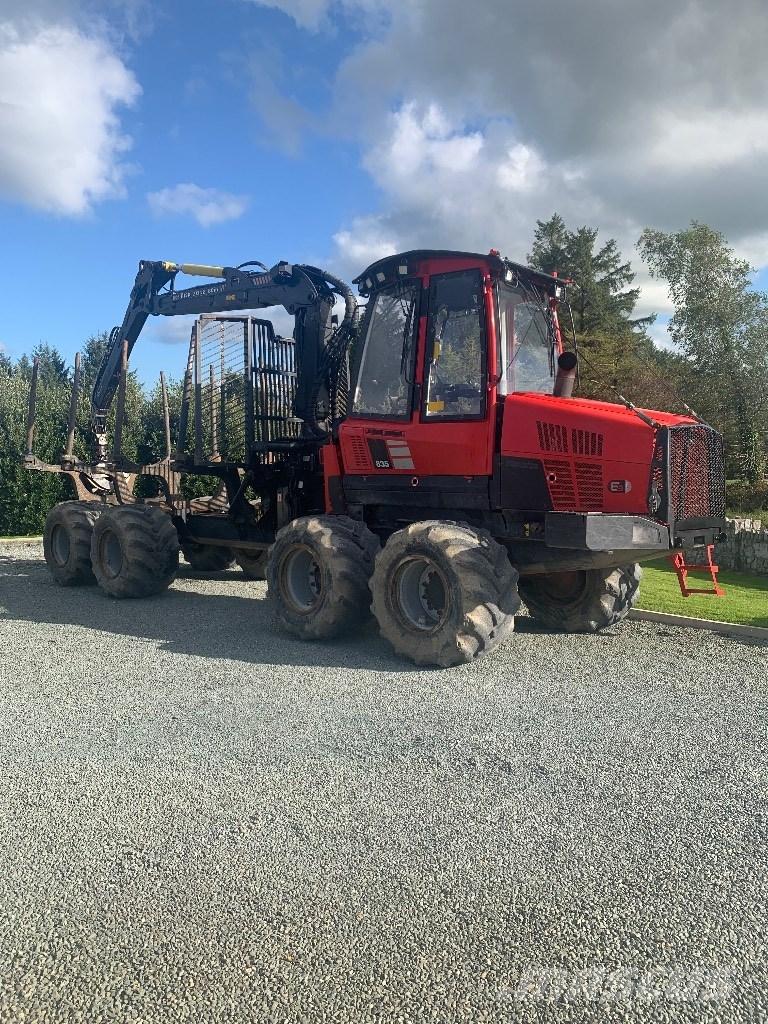 Komatsu 835 Форуардери