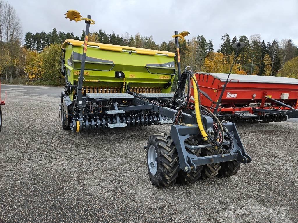 Junkkari T300 Комбинирани редосеялки