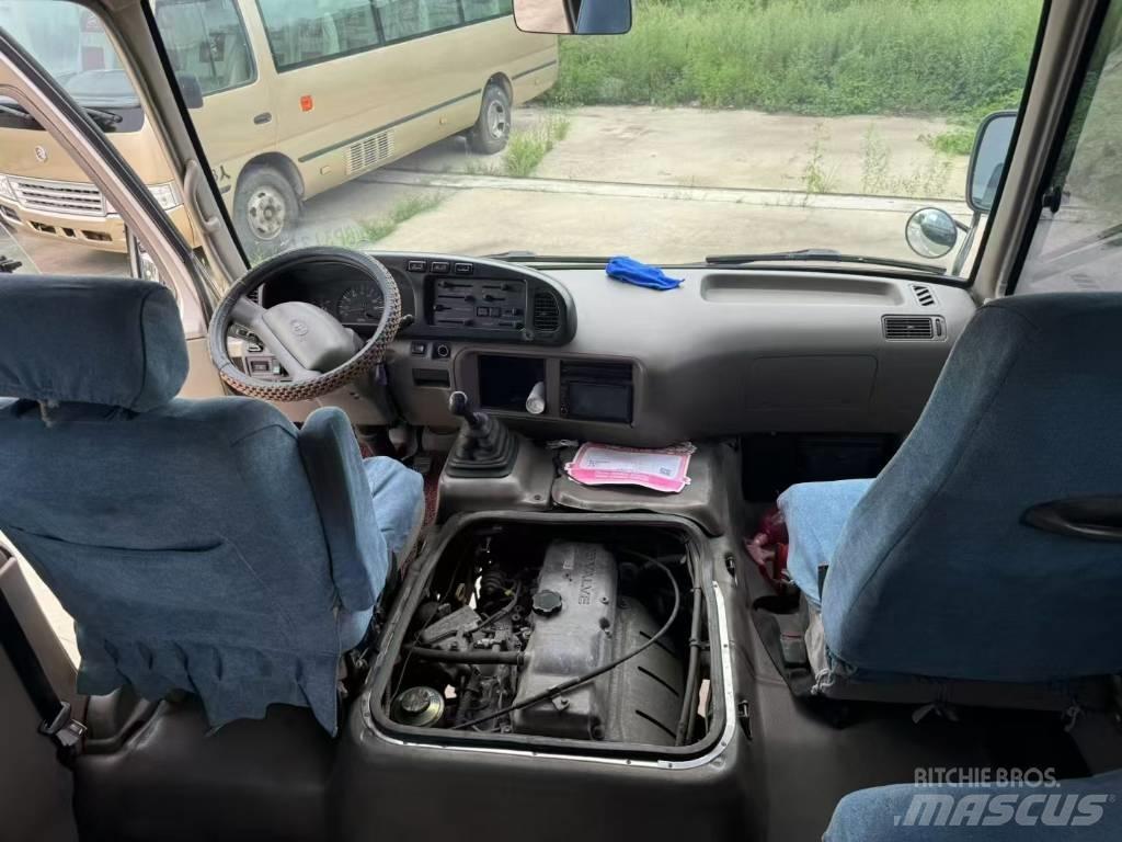 Toyota Coaster Междуградски автобуси