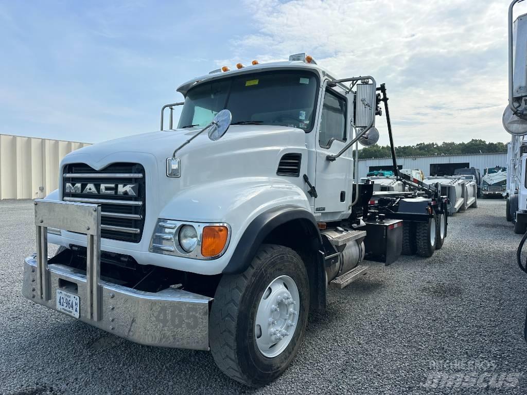 Mack CV 713 Разглобяеми надстойки