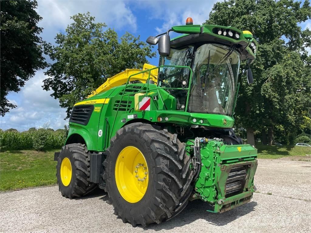 John Deere 9600i Фуражни комбайни