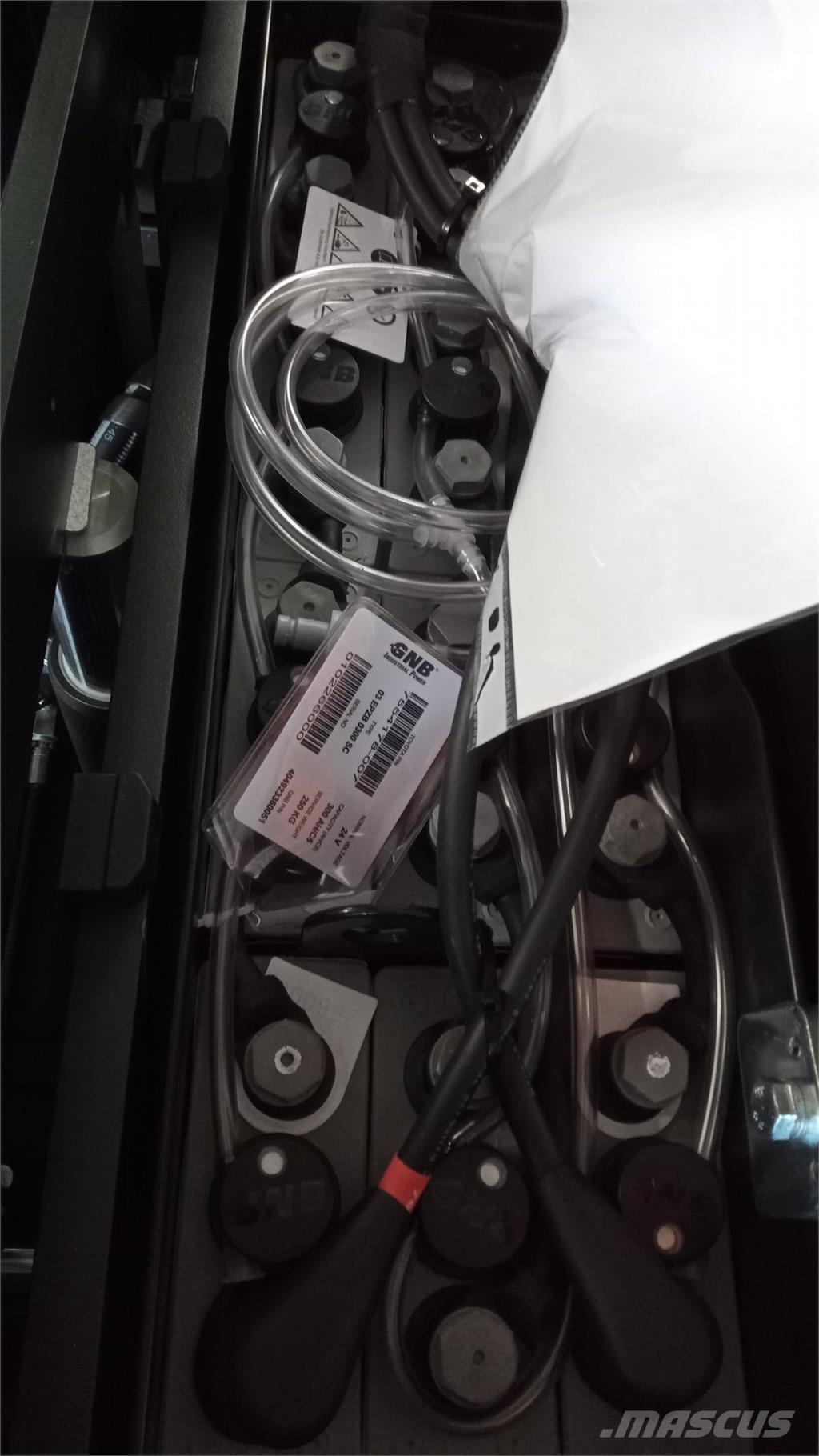 Toyota BT SPE200D Самоходни товарачи