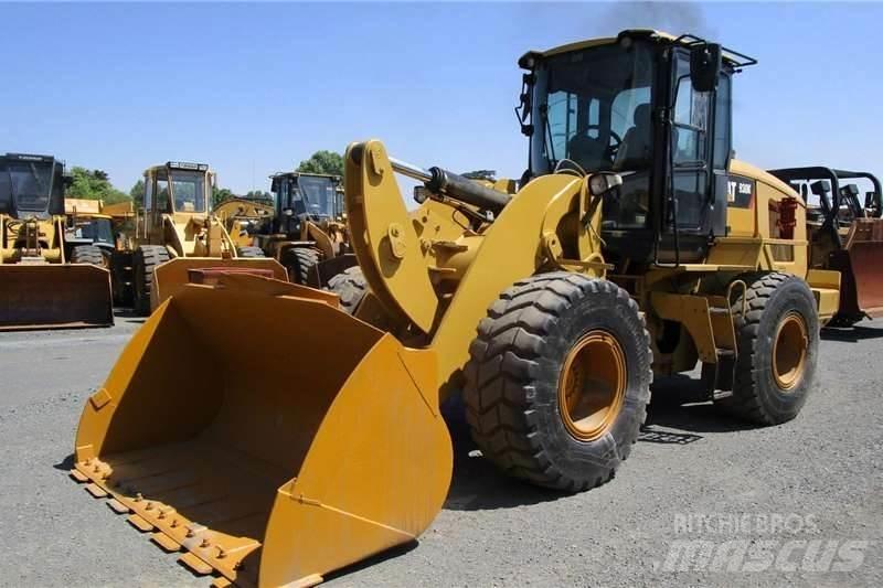 CAT 930K Колесни товарачи