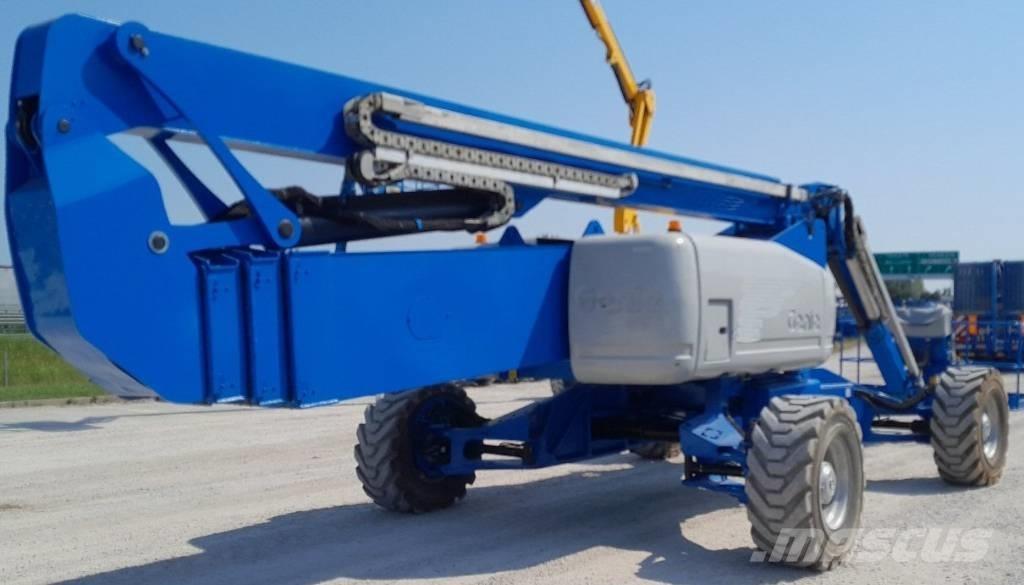 Genie ZX 135/70 Съчленени стрелови подемници