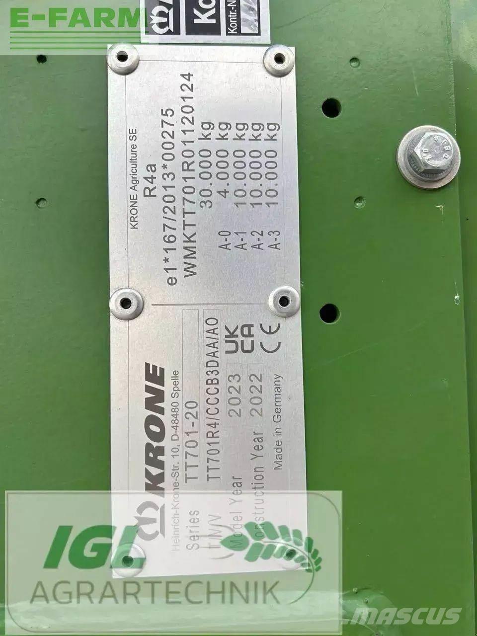 Krone tx 560 Ремаркета за зърно / силаж
