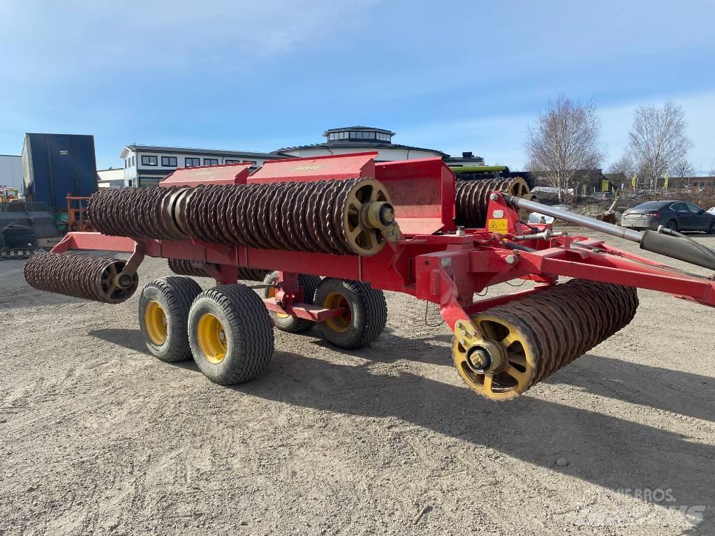 Väderstad Rexius1230 Валяк