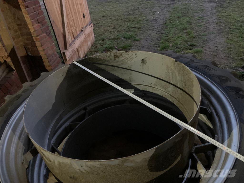 Goodyear 300/90R50 Селскостопанство - Други